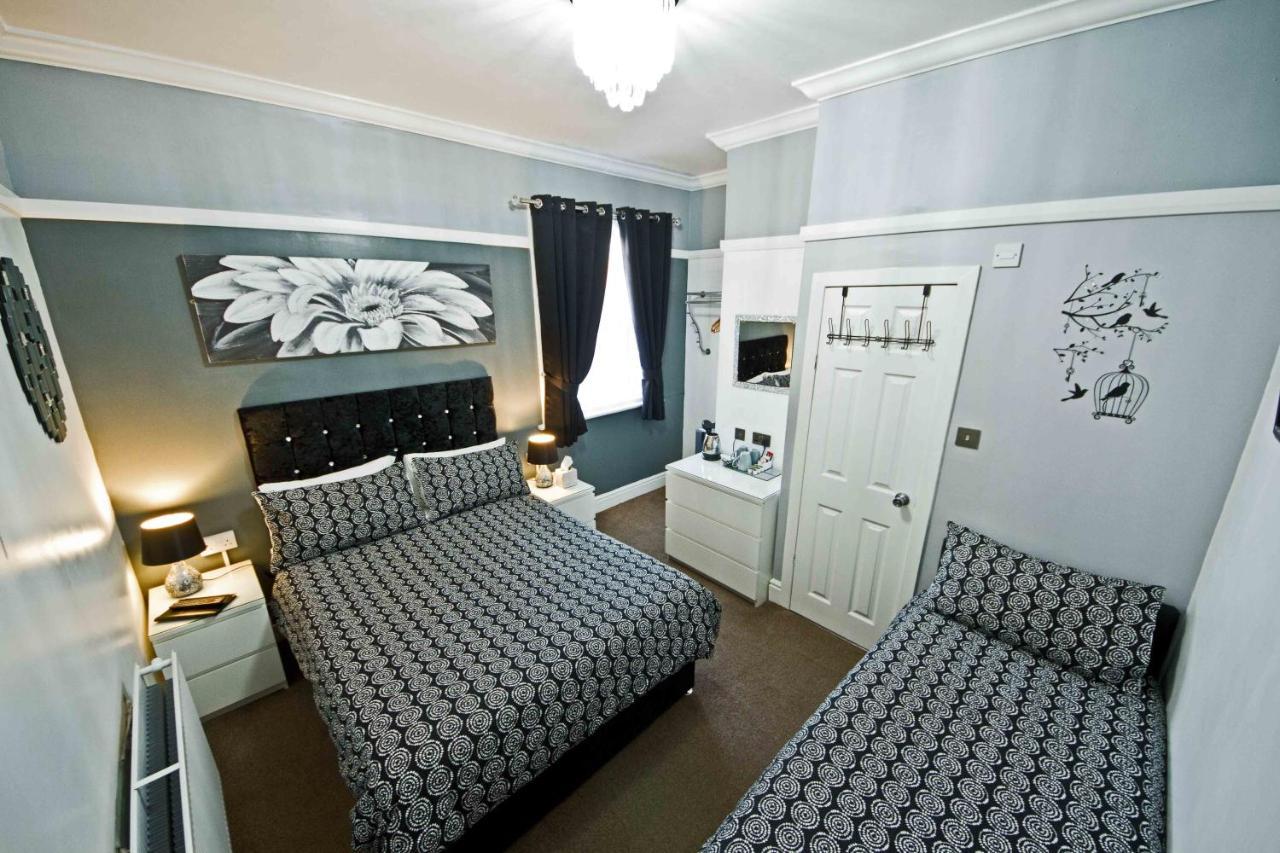 Rossall House , For Families & Couples Blackpool Exterior photo