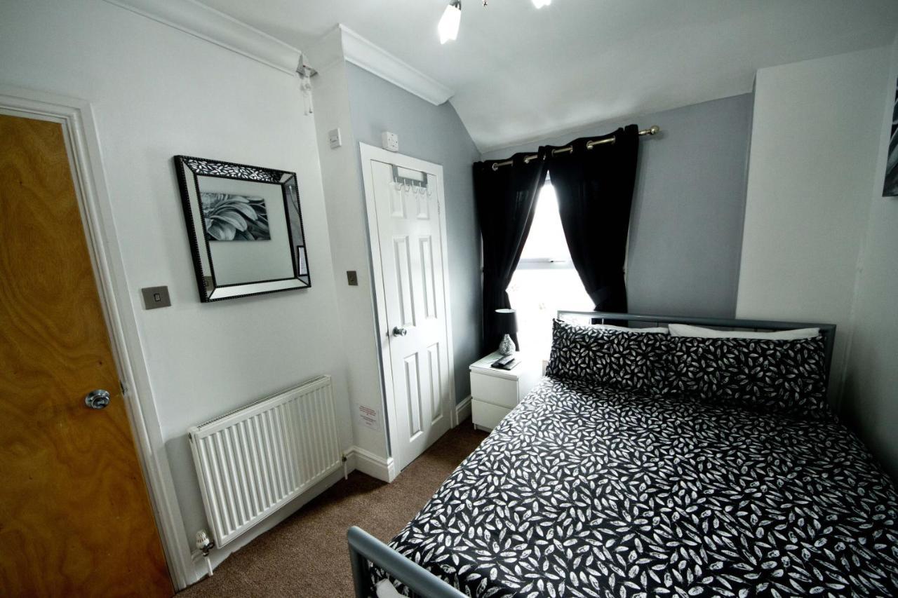 Rossall House , For Families & Couples Blackpool Exterior photo